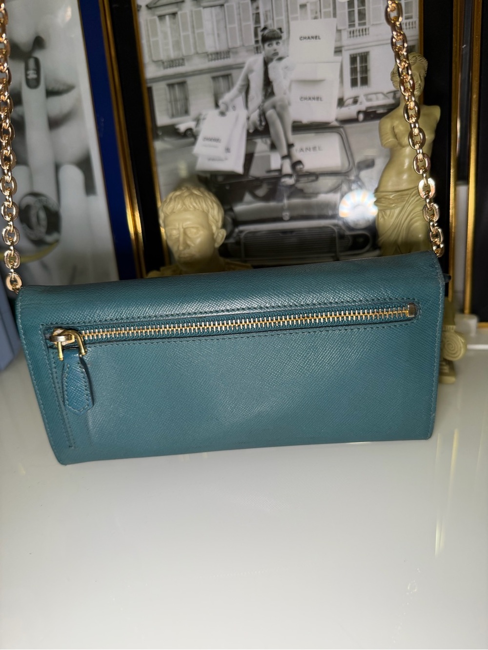 Authentic Prada Saffiano Leather wallet with free chain & COA ❤️ - Picture 4 of 15